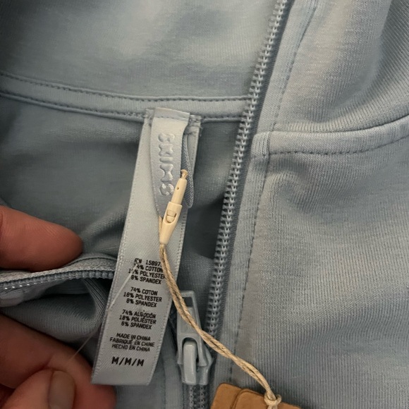 Skims Limited Edition Outdoor Track Jacket Women’s Size Medium NWT - Picture 5 of 10